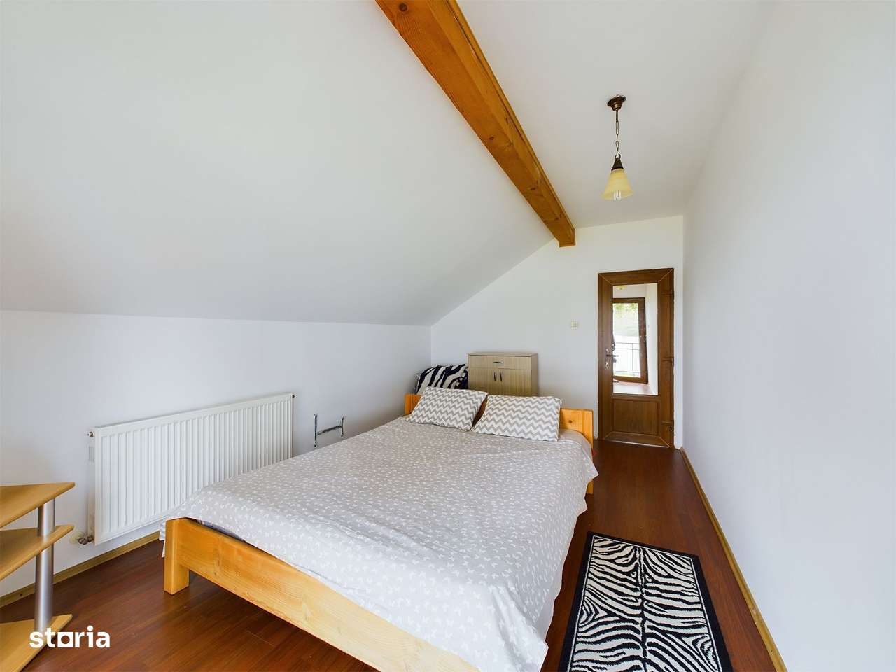 Casa de vacanță lângă lacul Surduc! - Imagine principală: 4/15