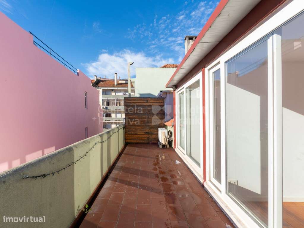 Apartamento T1 com terraço, nas Avenidas Novas-20