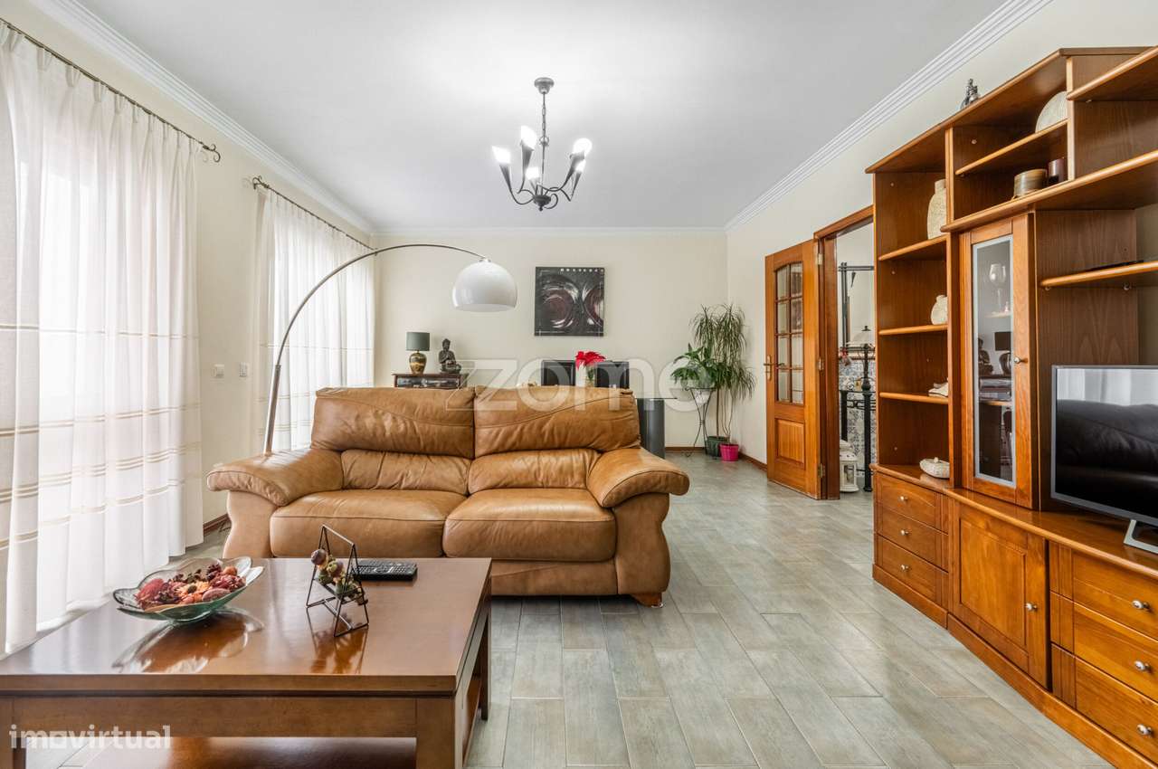 Apartamento T3 na Vila de Cucujães, Oliveira de Azeméis - Grande imagem: 5/24