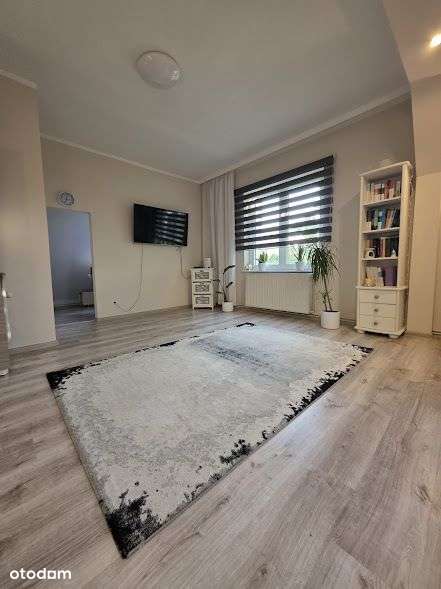 Piękne mieszkanie w willi plus ogród plus garaż.-3