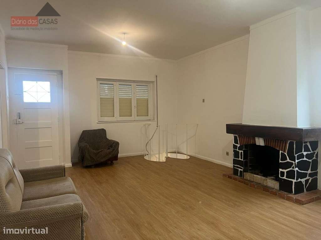 Moradia T4 com Lote de 690 m²-5