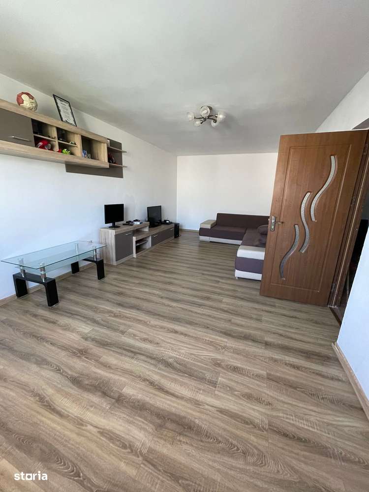 Metrou Nicolae Grigorescu 10-15 min | Casă individuală P+1 - Imagine principală: 4/20