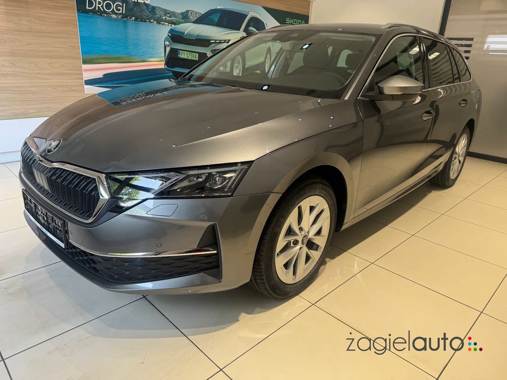 Skoda Octavia IV 1.5 TSI mHEV Drive Selection DSG 2026