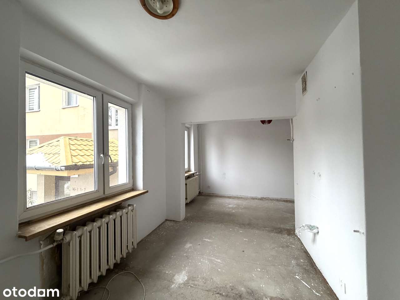 MIESZKANIE NA PARTERZE Z POTENCJAŁEM KAWALERKA 25,5 m²-1