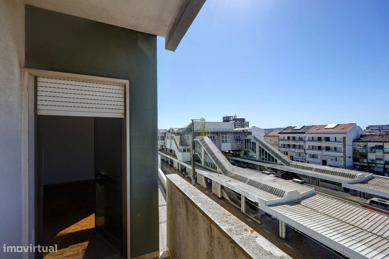 Apartamento T3 Venda em Queluz e Belas,Sintra-36