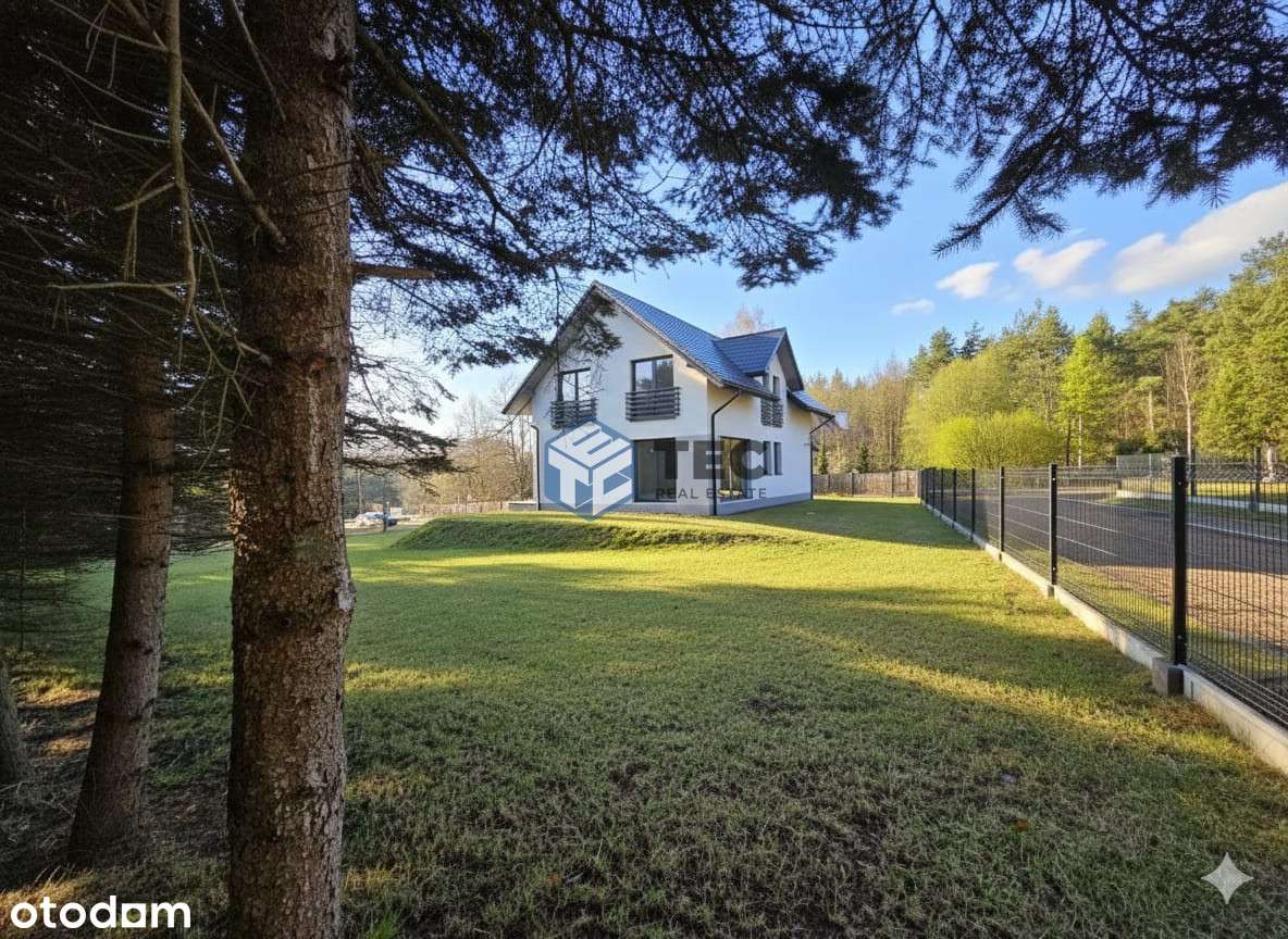 Dom wolnostojący z własnym lasem i działką 10 arów-3