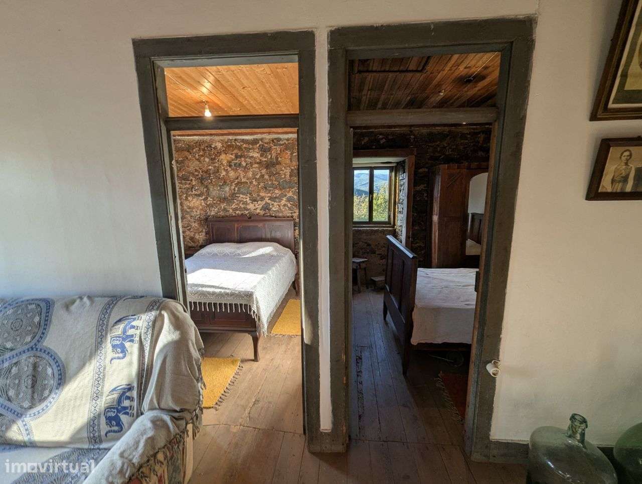 Casa rústica de 2 pisos, outras construções e terreno, Estevianas,Góis - Grande imagem: 5/45