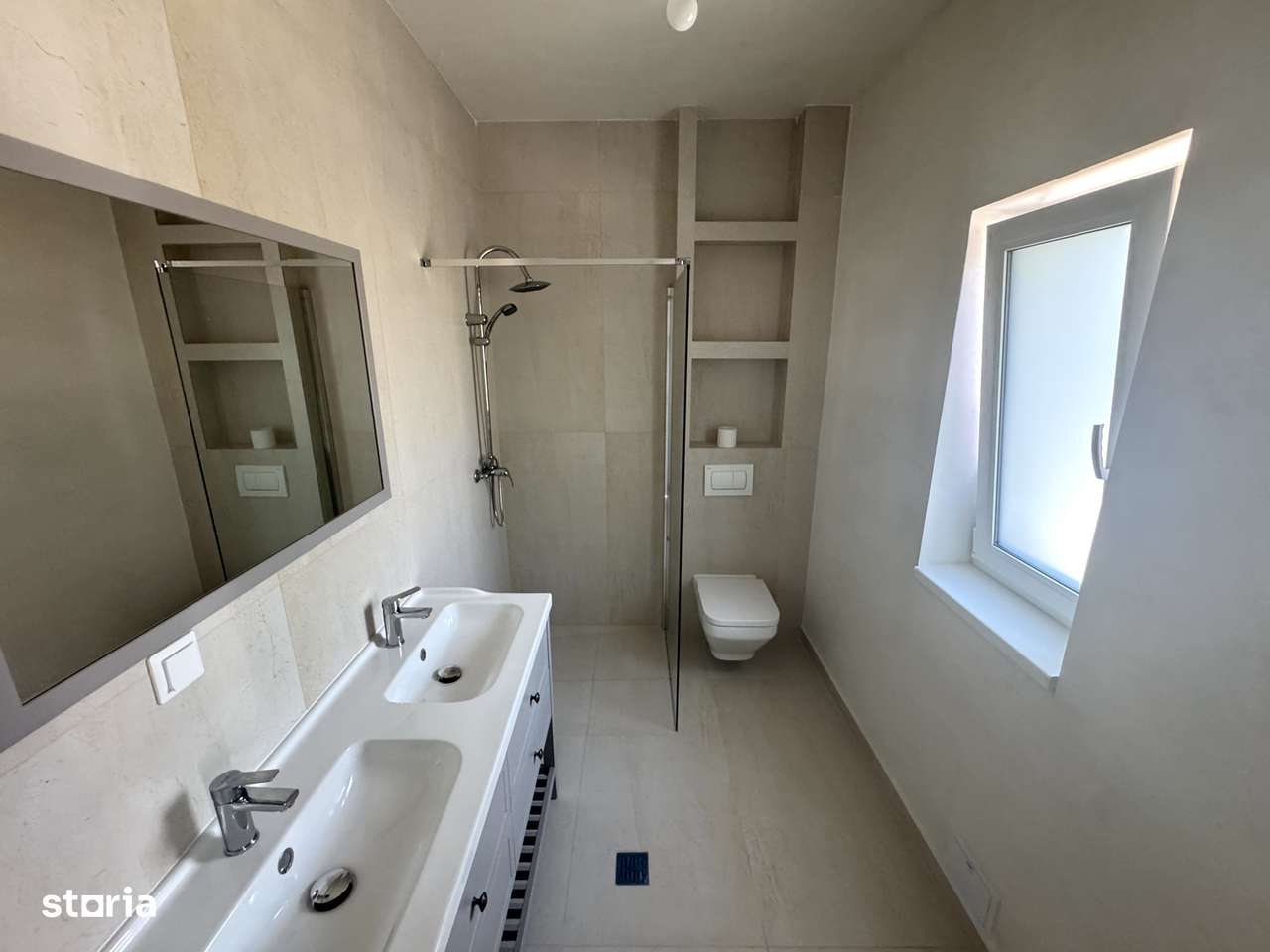 CANALIZARE! GAZON! 270 mp teren! Incalz in pard! Vila 3 camere, Rediu - Imagine principală: 5/8