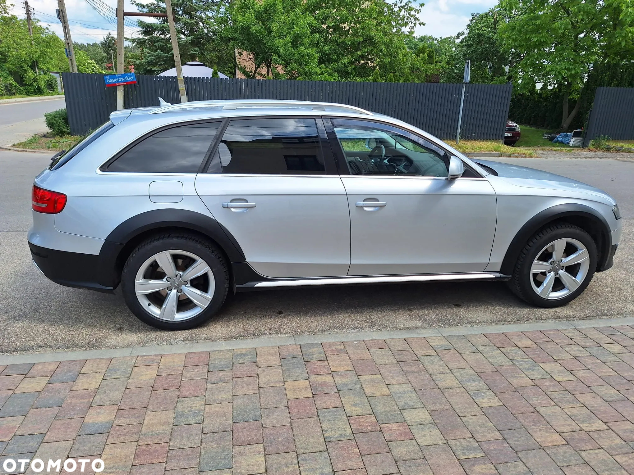 Audi A4 Allroad 2.0 TDI Quattro - 26