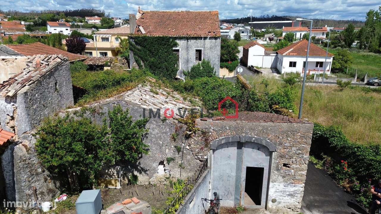 Moradia T6 - Regueira de Pontes-8