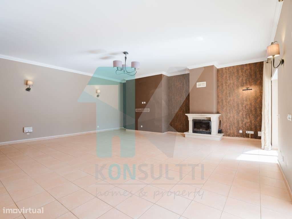 Moradia Isolada de Luxo com Piscina e Terreno de 1000 m² - Praia da...-8