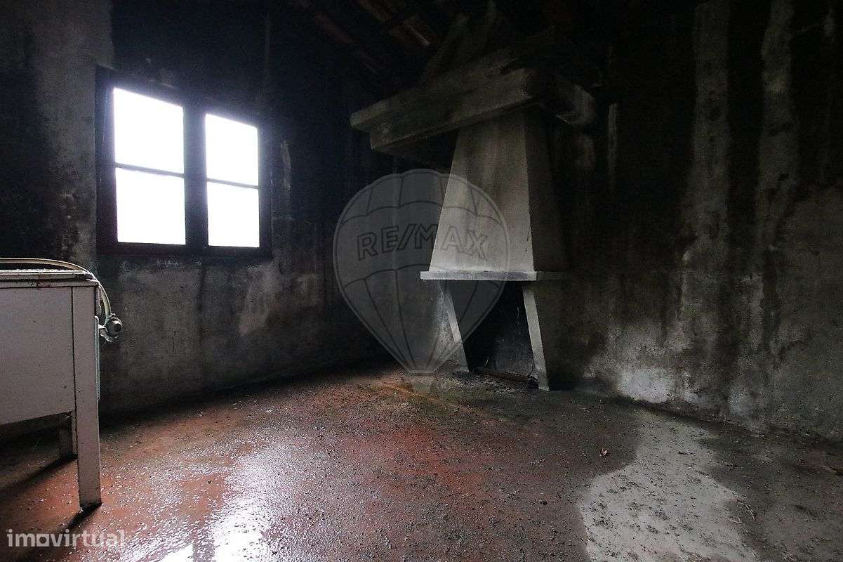 Moradia T2 para venda - Grande imagem: 5/9