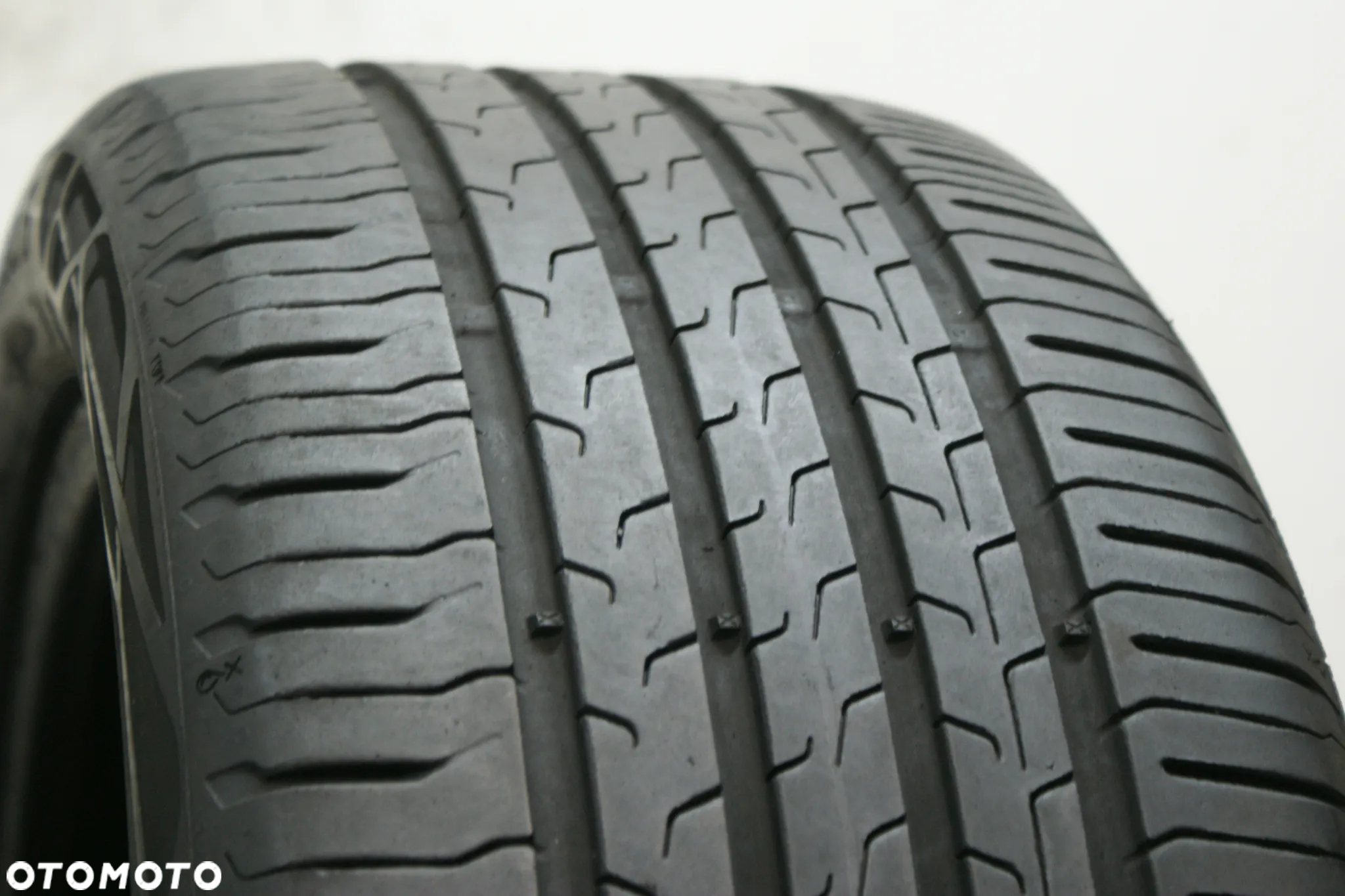 letnie 225/45R18 CONTINENTAL ECOCONTACT 6 , 5,6mm 2022r - 2