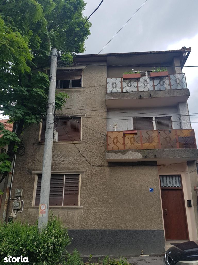 Casa tip duplex de vanzare, zona Piata Cetatii, Oradea