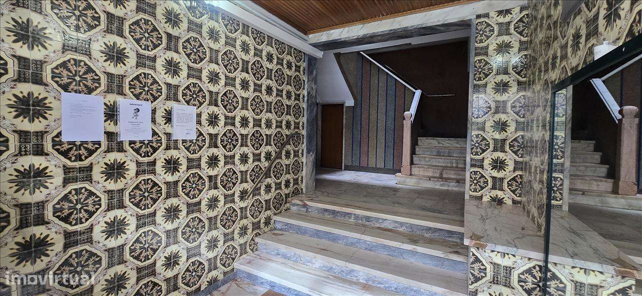 Apartamento T2 na Amora, Seixal - Grande imagem: 2/13