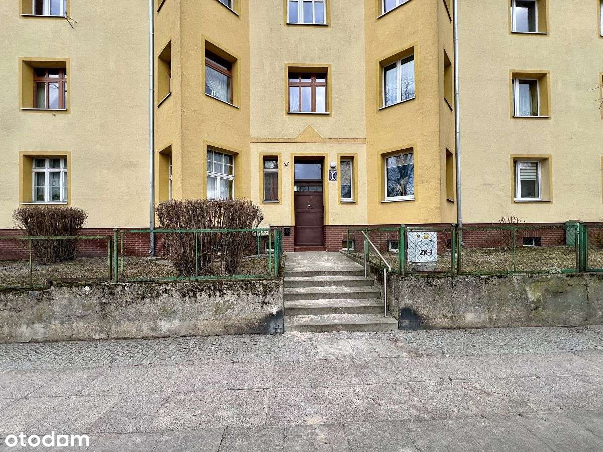 3Pokoje/Mickiewicza/2piętro/niski budynek-17