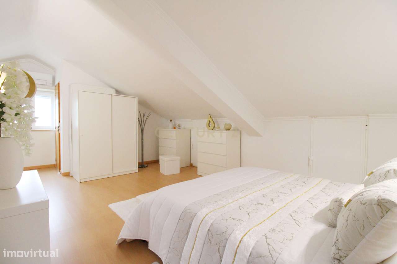 Moradia, Fernão Ferro, Seixal, com 3 Quartos-31