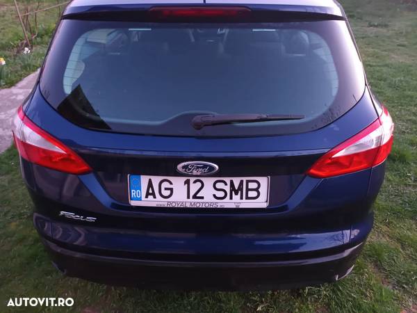 Ford Focus 1.6 TDCi DPF Trend - 10