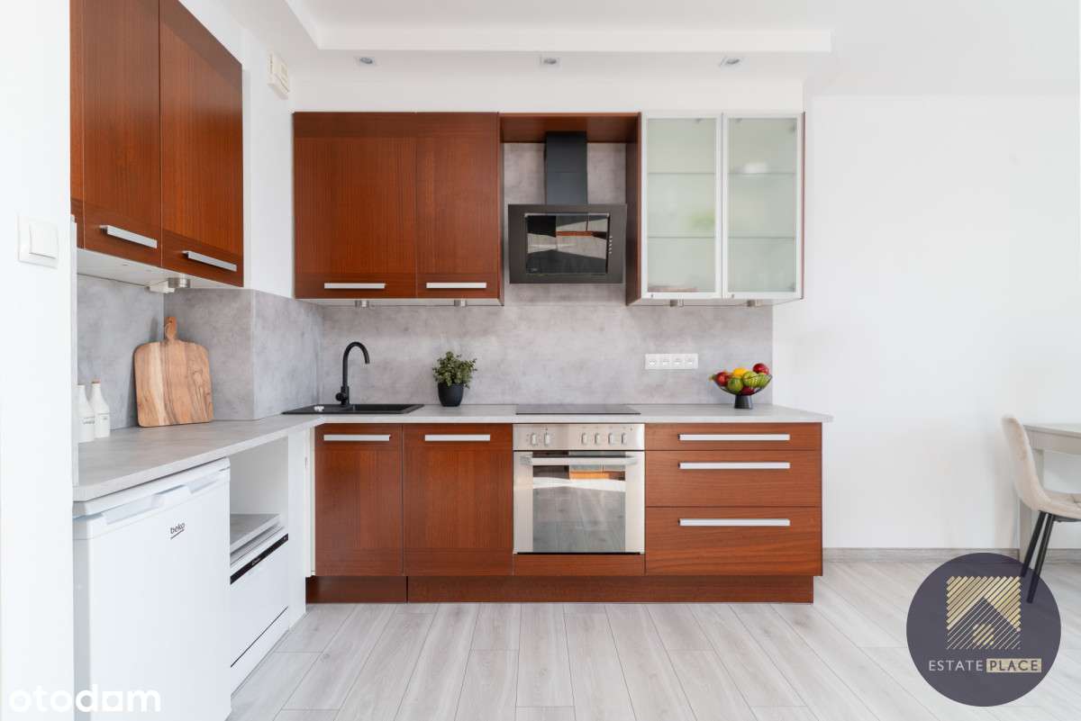 Funkcjonalna kawalerka z klimą i balkonem-7