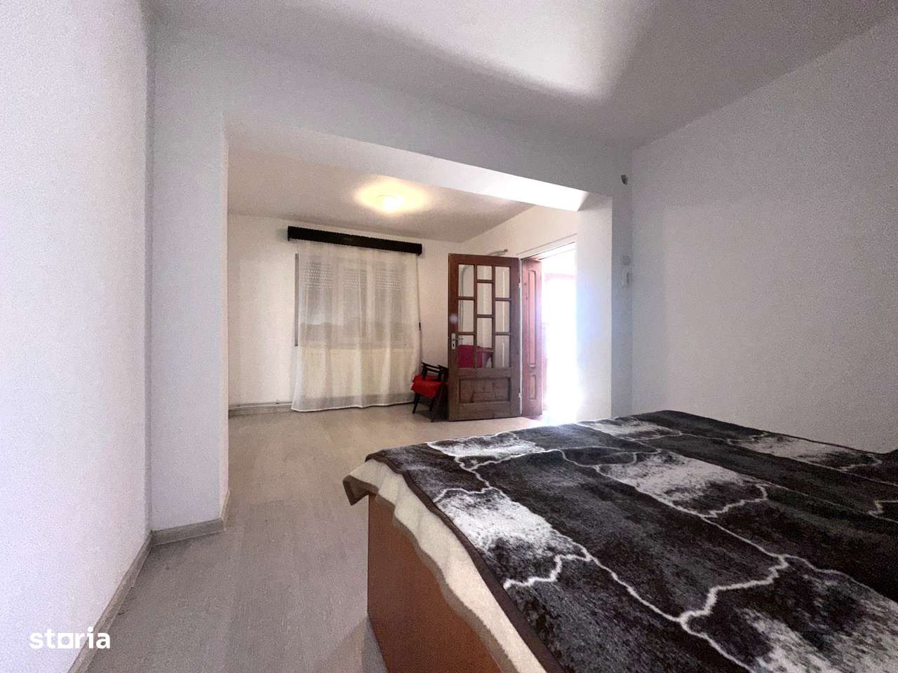 Vanzare casă P+1E cu garaj, beci și 653 mp teren-Valea Voievozilor-10