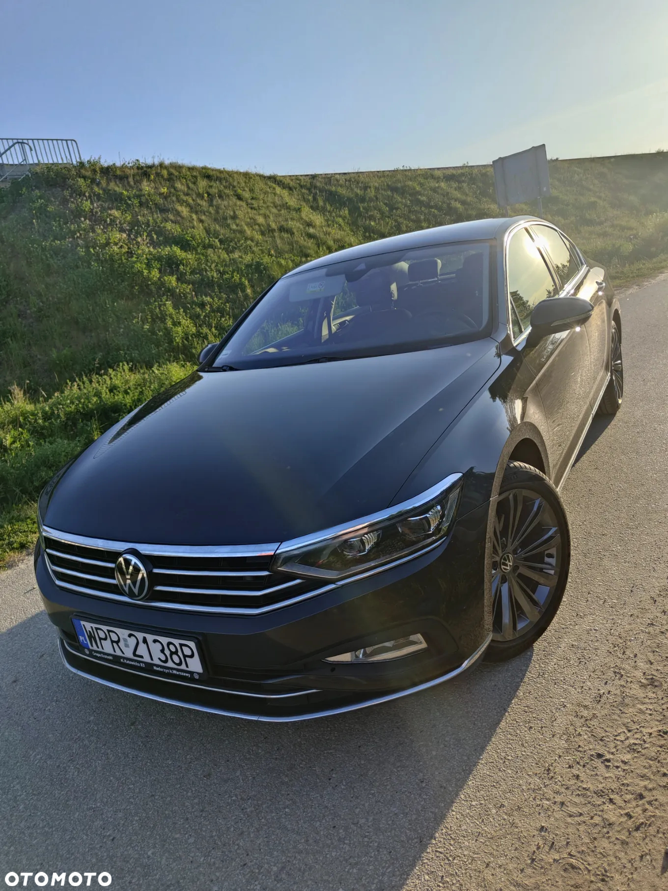 Volkswagen Passat 2.0 TSI Elegance DSG - 10