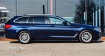 BMW Seria 5 520d Touring Luxury Line - 16