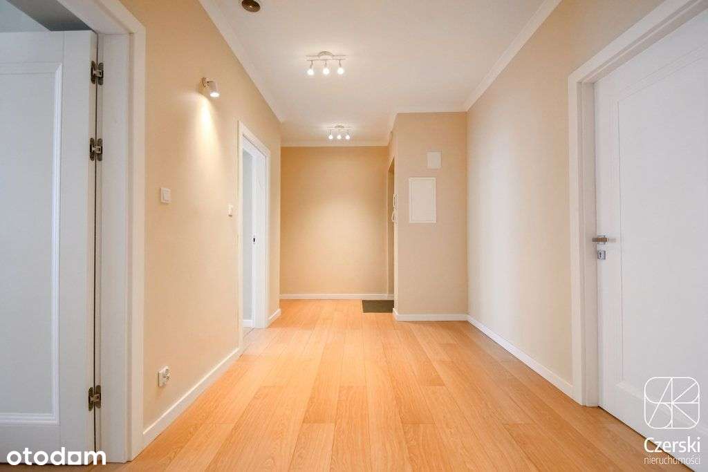 Po generalnym remoncie | Świetny układ | Centrum-1