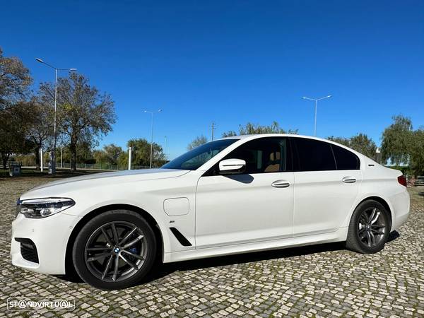 BMW 530 i xDrive Pack M Auto - 1