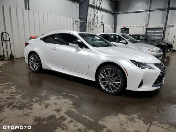 Lexus RC - 2