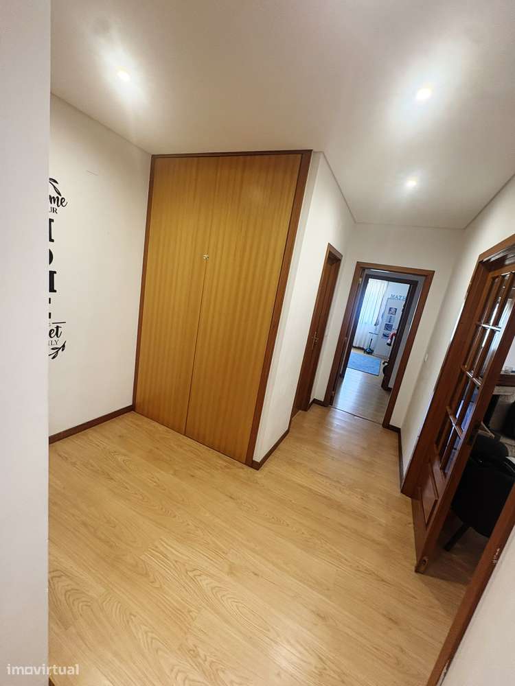 Apartamento T3 em Caldelas, Amares-14