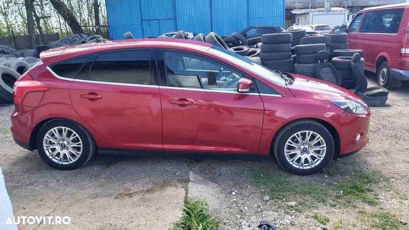 Ford Focus 1.6 TDCi DPF Titanium - 25