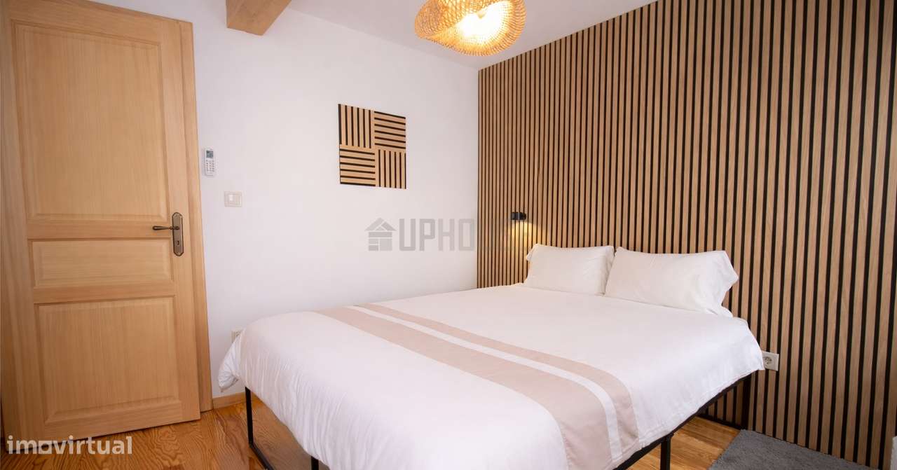 Moradia T3 Totalmente Reconstruída - Santar, Nelas-8