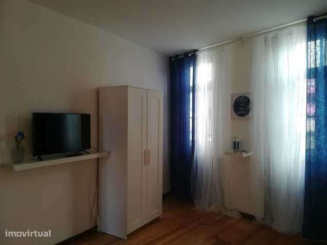 Alugo T1 Kitchnet - Grande imagem: 4/12