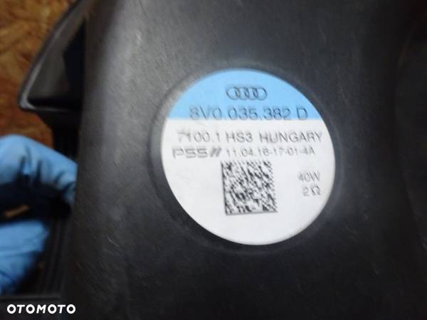 8v0035382D subwoofer audi a3 8v q2 81a czesci - 2