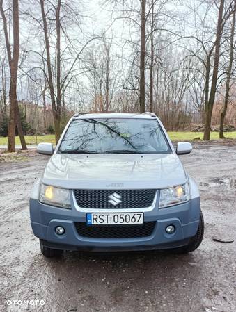 Suzuki Grand Vitara 2.0 - 2