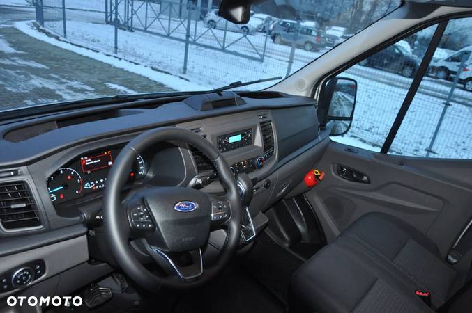 Ford Transit - 20