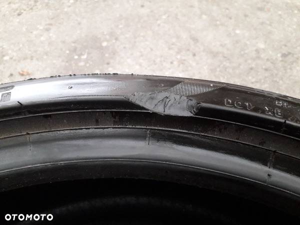 Opona  235/35/19 235/35R19  Pirelli P Zero i30 N - 6