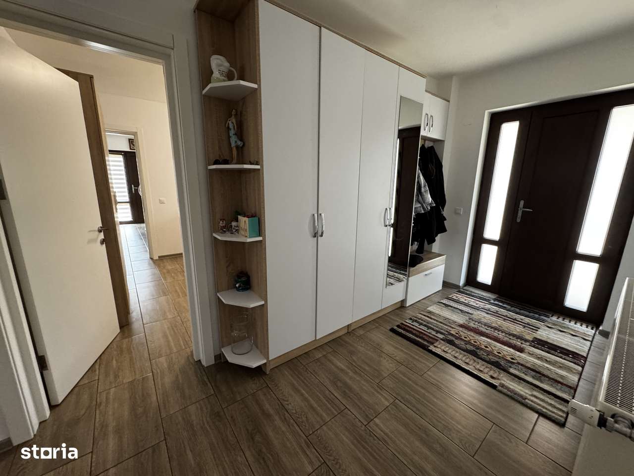 Casa/ Spatiu comercial Mioveni, Robea, 6 cam, 400mp, Zona Rezidentiala-3