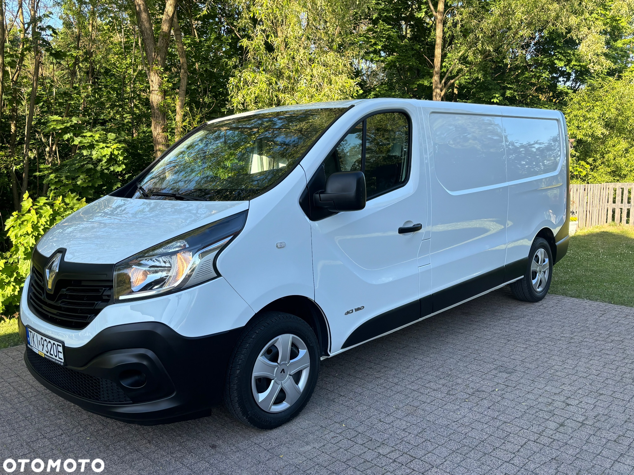 Renault Trafic - 2