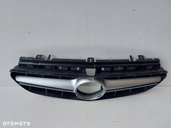 MERCEDES E 213 AMG GRILL ATRAPA ORYGINAŁ - 2