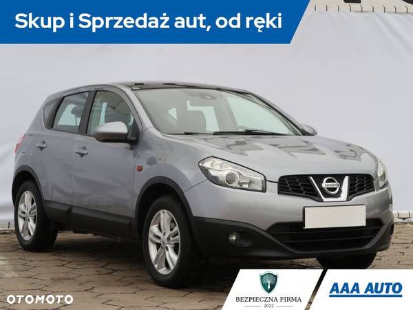 Nissan Qashqai - 2