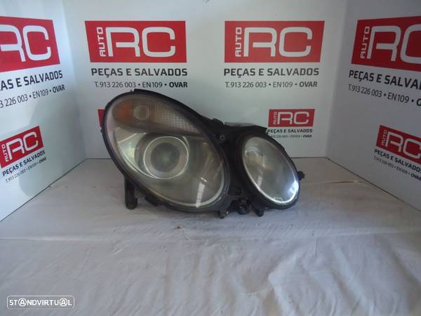 Farol Mercedes 2005 - 1