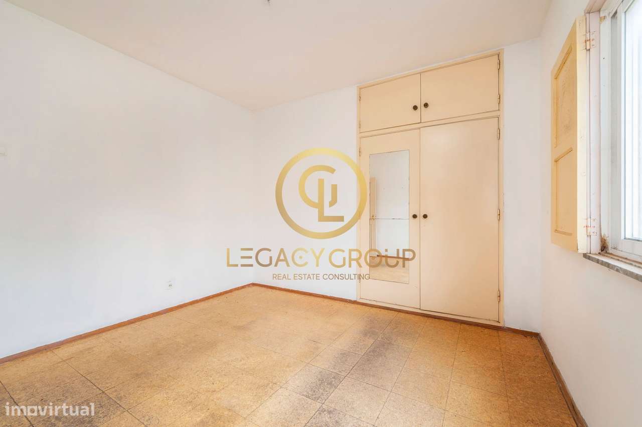 Prédio | Mexilhoeira da Carregação - Grande imagem: 4/43