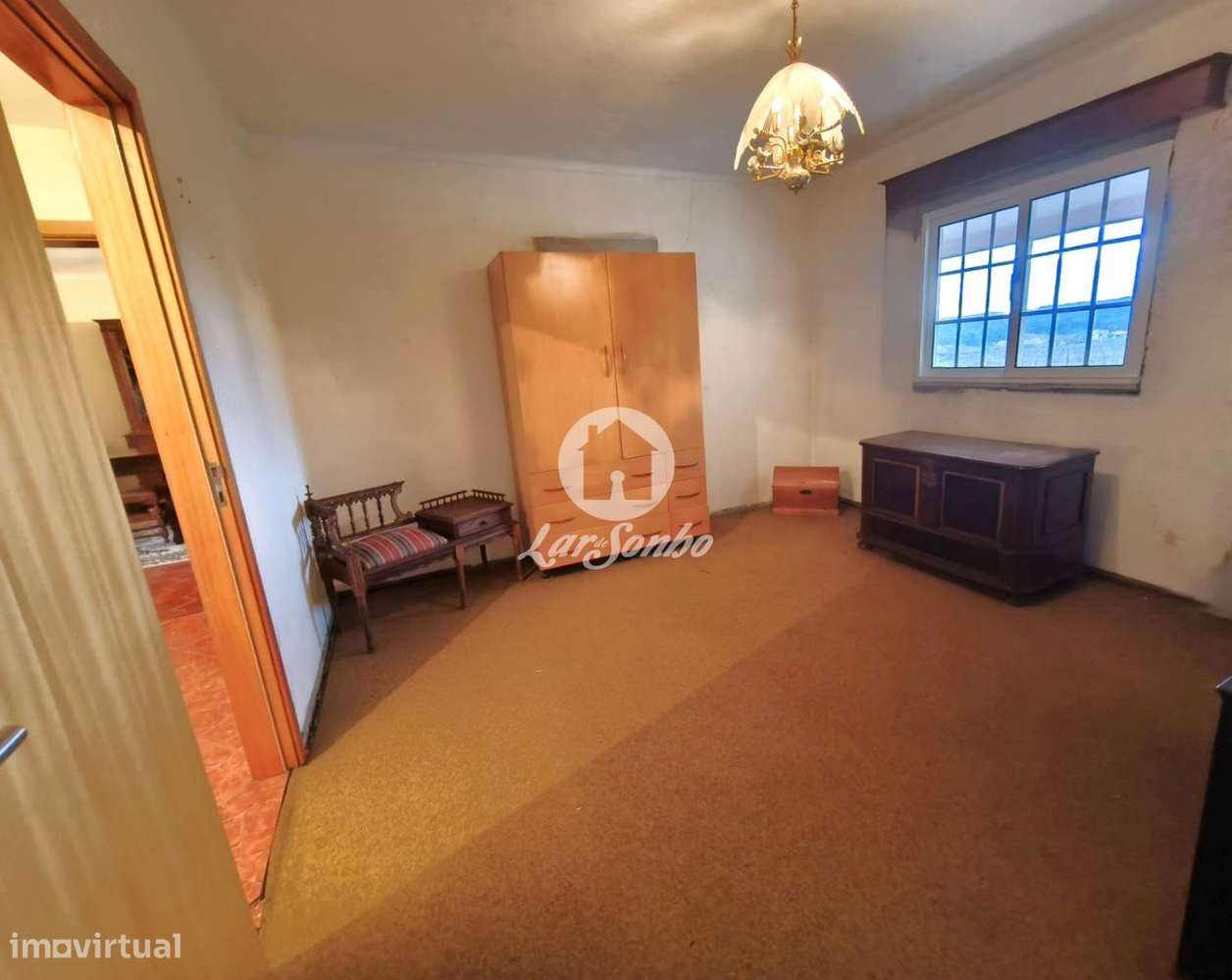 Moradia T3 com jardim em Barcelos-17