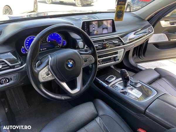 BMW Seria 7 740Ld xDrive - 12