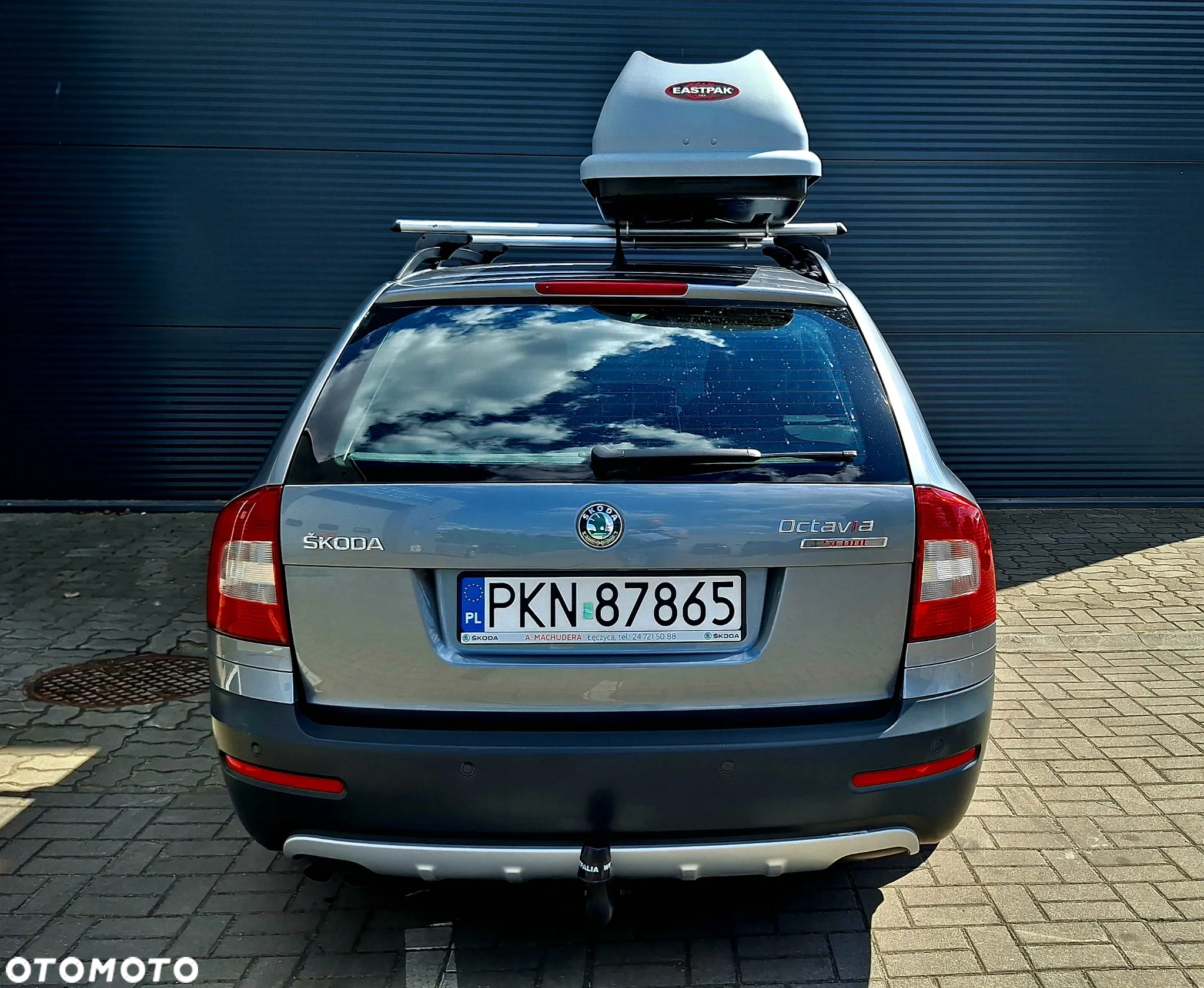 Skoda Octavia Scout 2.0 TDI DPF - 4