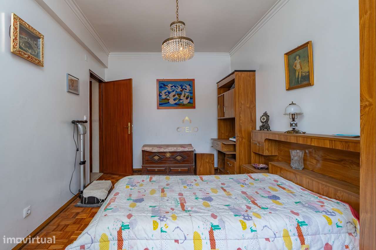 Apartamento T3 Odivelas central-11