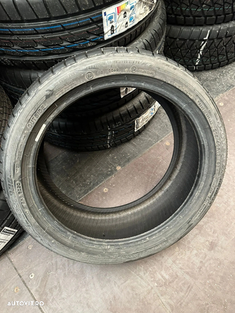 Anvelopa noua vara Bridgestone 215/40 R17 87V XL RE050 - 3