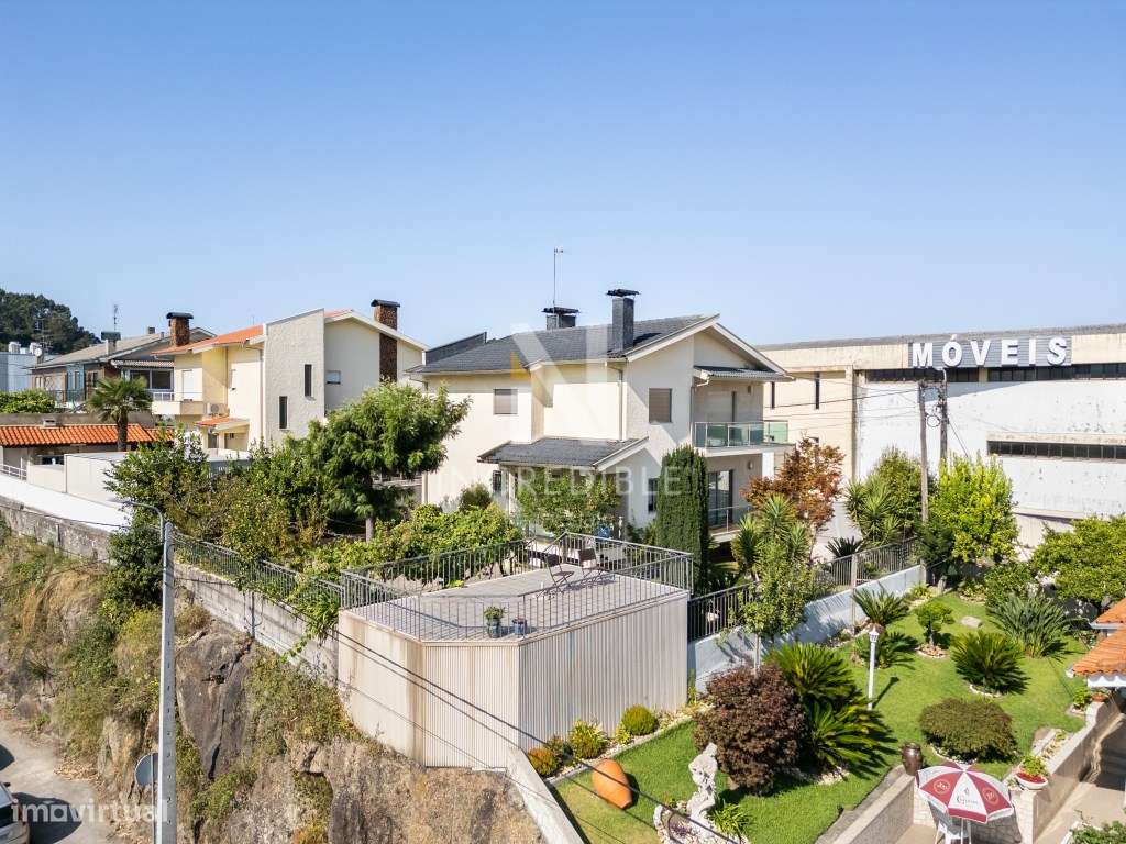 Moradia T3 Individual em Celeirós, Braga-44