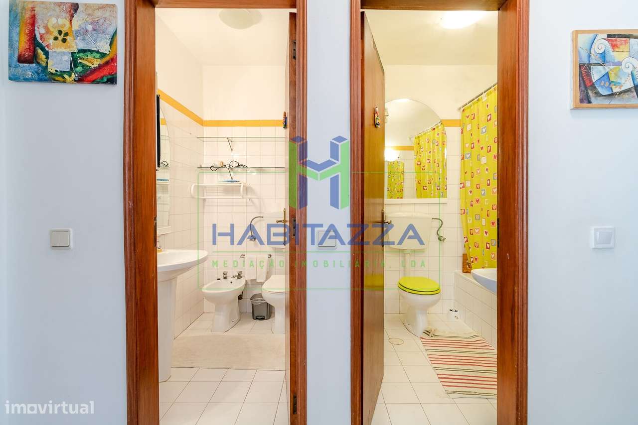 Apartamento T3 para venda, em zona central de Lagos-12